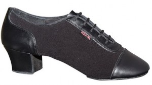 135 Aida Saten/Piele