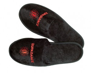 Slapi Supadance cu varf inchis