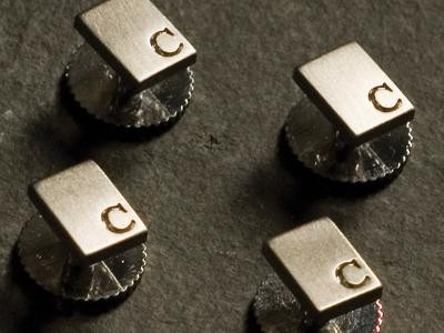 Dress studs x 4 with logo - Silver 